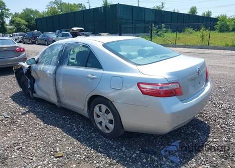 2009 Toyota Camry Le from USA, damaged, VIN 4T4BE46K49R127982